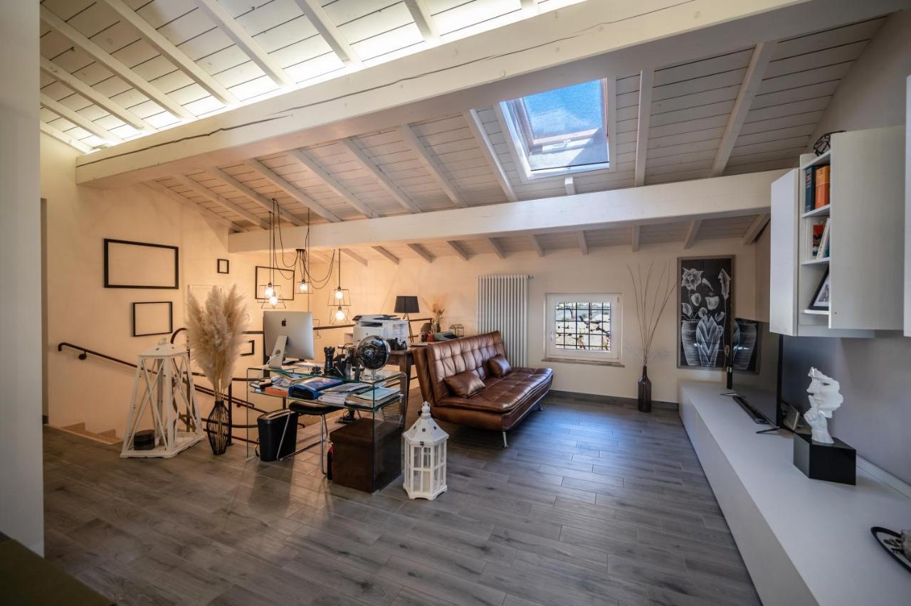 Agriturismo Maison 1933 Caprino Veronese Eksteriør bilde