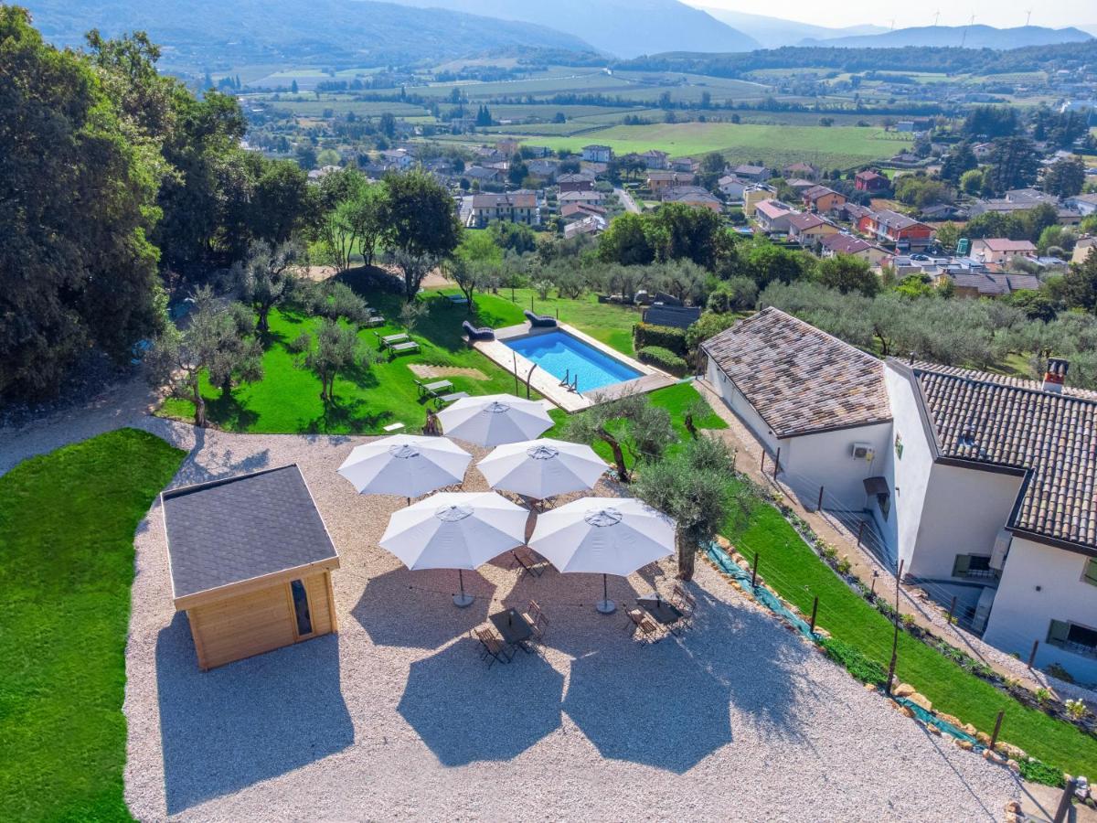 Agriturismo Maison 1933 Caprino Veronese Eksteriør bilde